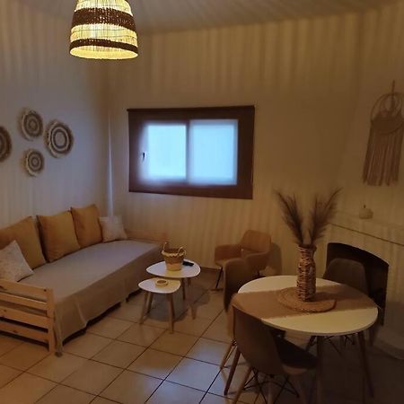 Studio 'Katerina By The Sea' Salamina Exterior photo