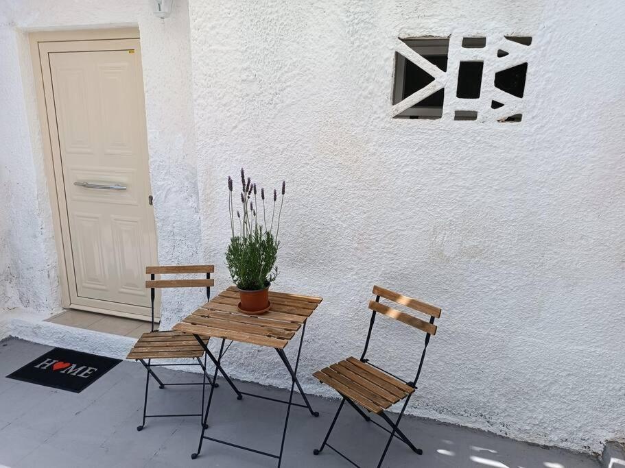 Studio 'Katerina By The Sea' Salamina Exterior photo